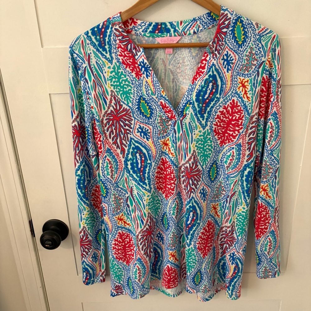 Lilly Pulitzer Odette Blue Multi Minnow Print Tunic Top. Size Medium.